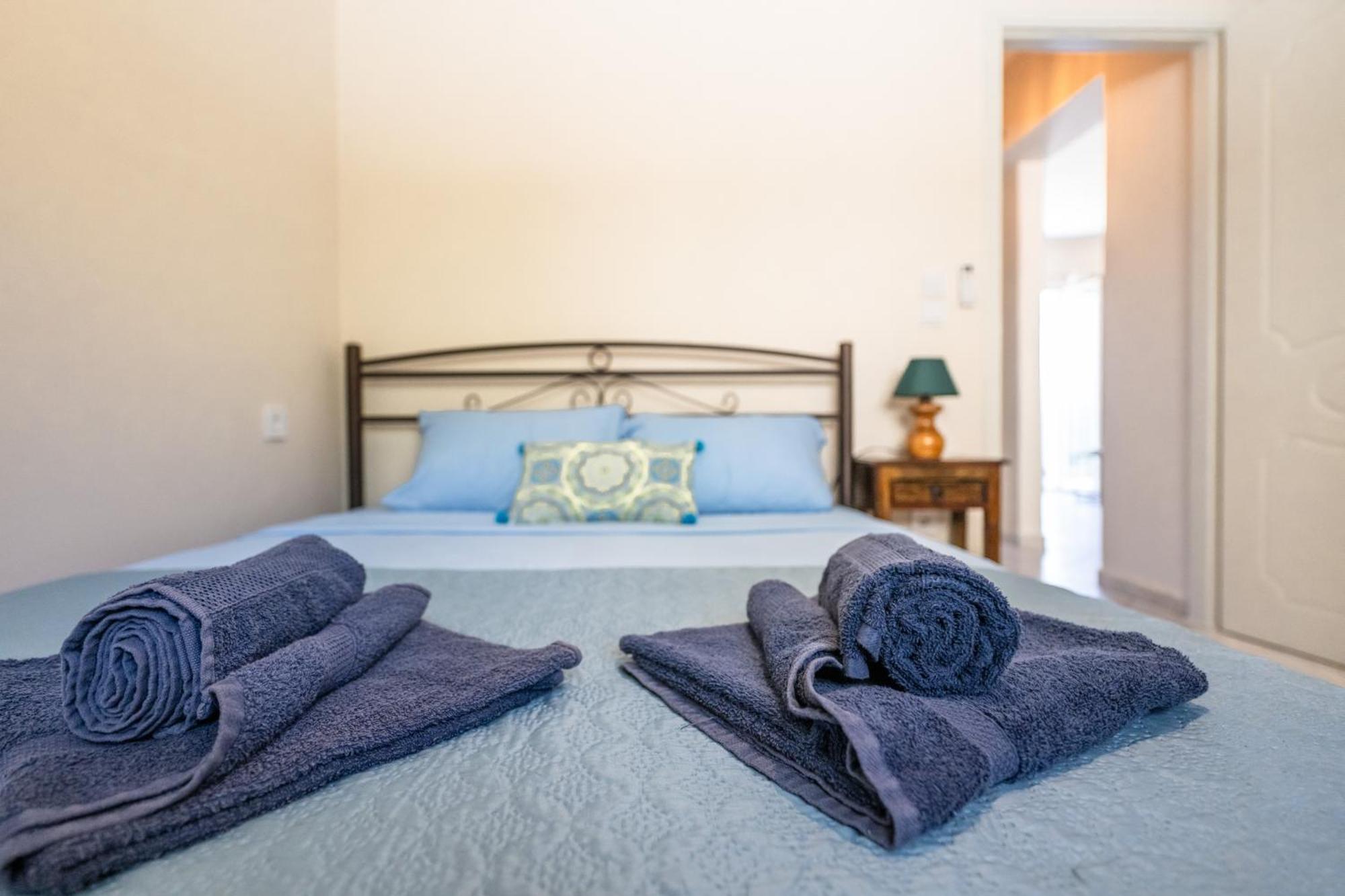 Apaggio Di Argostoli Apartments - Private Parking & Sea View Exteriör bild