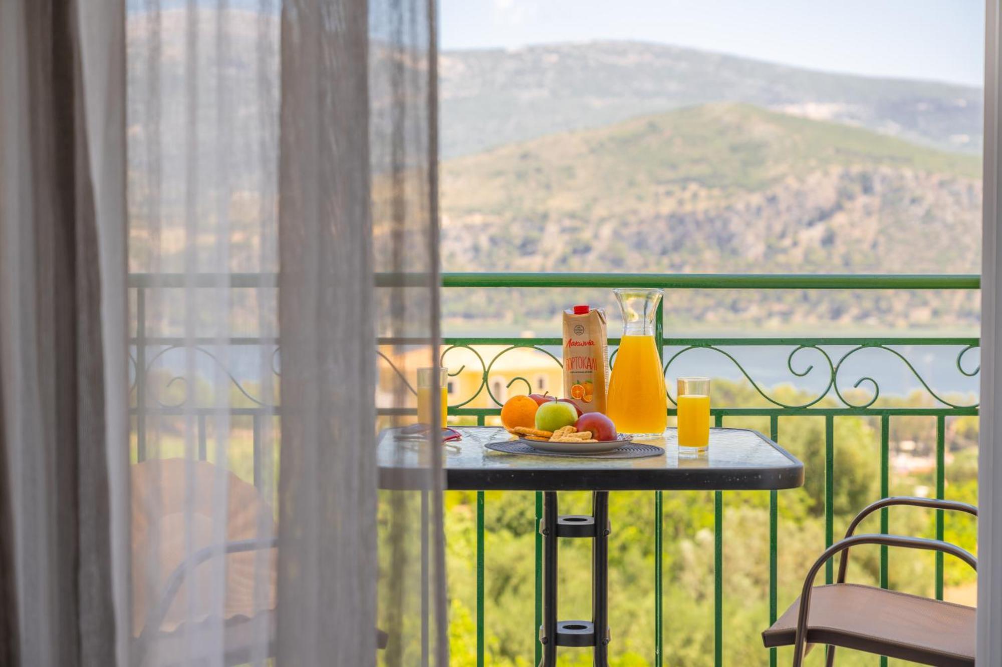 Apaggio Di Argostoli Apartments - Private Parking & Sea View Exteriör bild