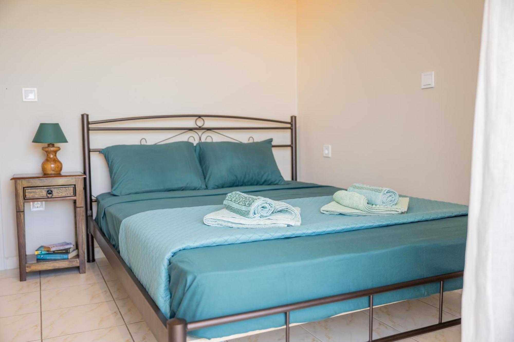 Apaggio Di Argostoli Apartments - Private Parking & Sea View Exteriör bild